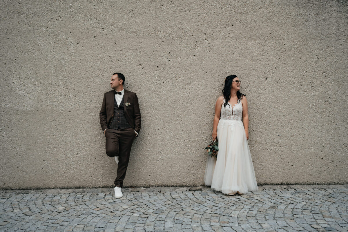 Hochzeitsfotografin, Brautpaar, Blicke, Aigen Schlägl, Meierhof