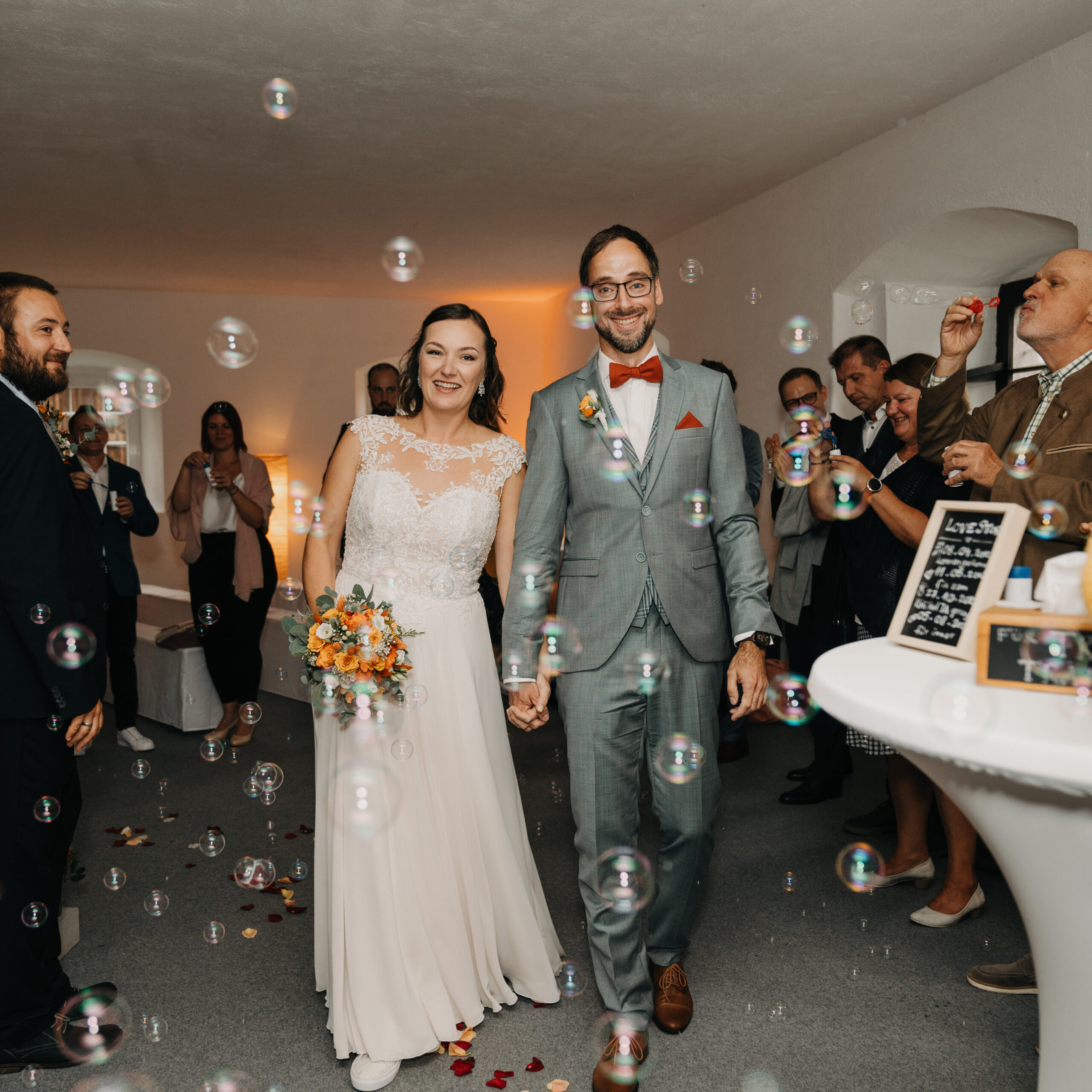 Seifenblasen zum Auszug bei der Freien Trauung